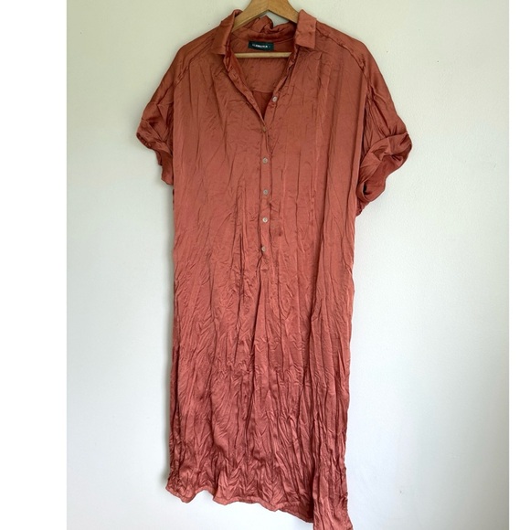 Alembika • Crinkle Maxi Shirtdress Short Sleeve in Soft Coral Pink - Picture 9 of 12